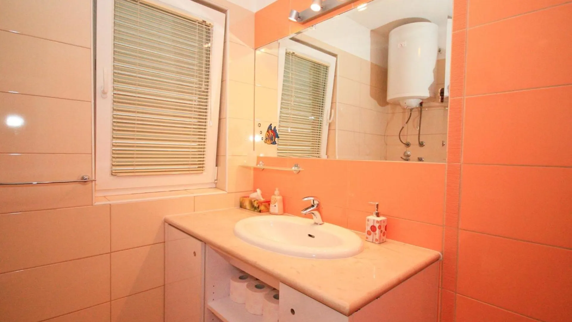 Apartments With A Parking Space Baska, Krk - 19420 Croatia
